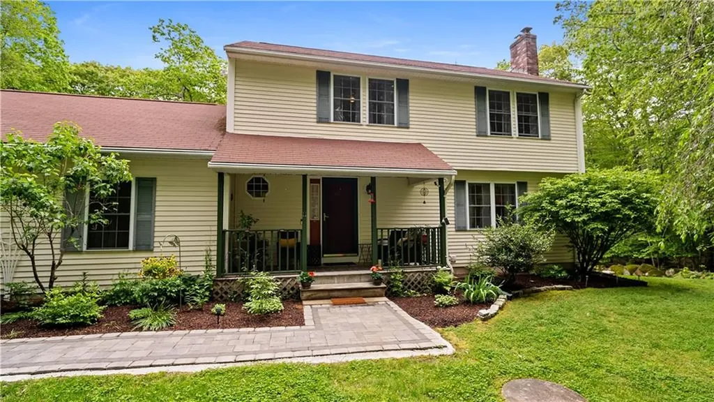 605 Gardner Road Exeter RI 02822