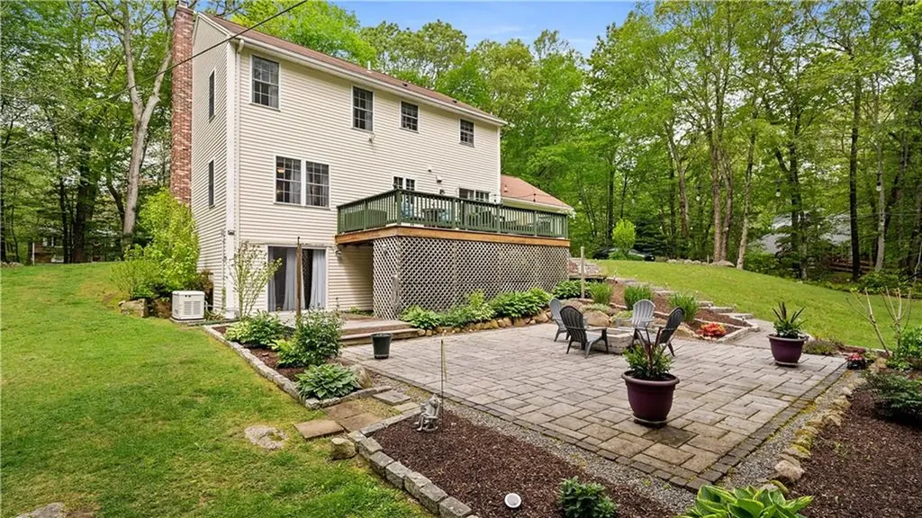 605 Gardner Road Exeter RI 02822