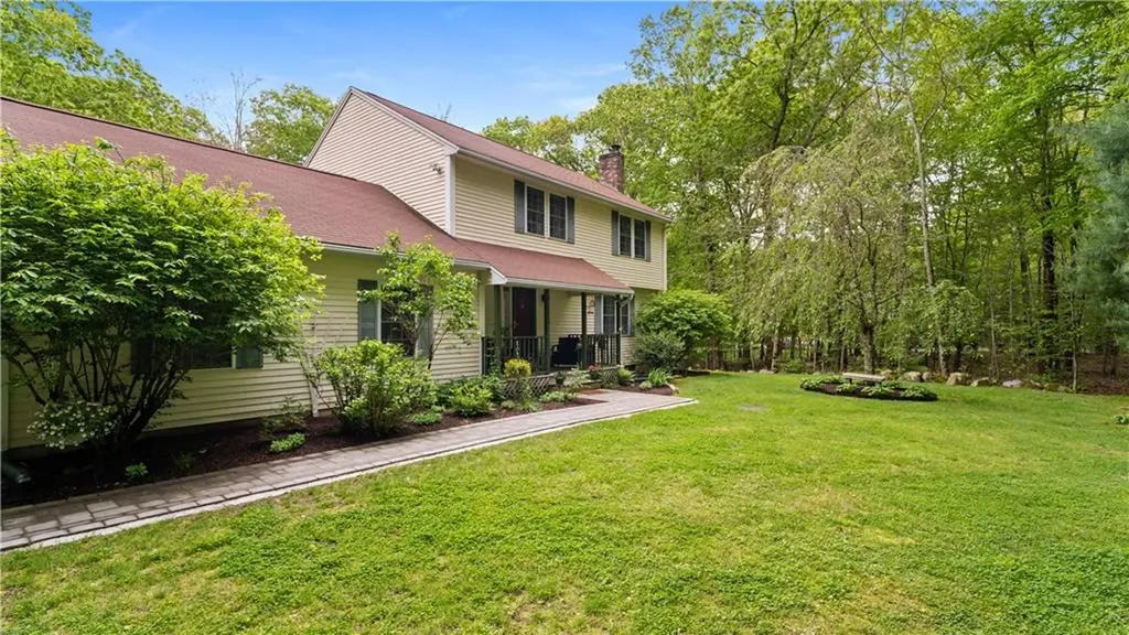 605 Gardner Road Exeter RI 02822