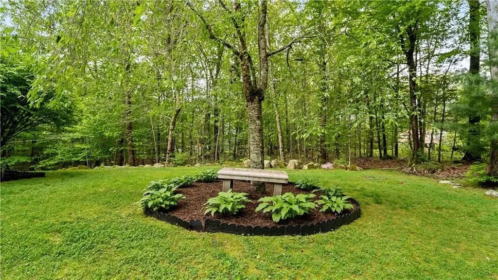 605 Gardner Road Exeter RI 02822