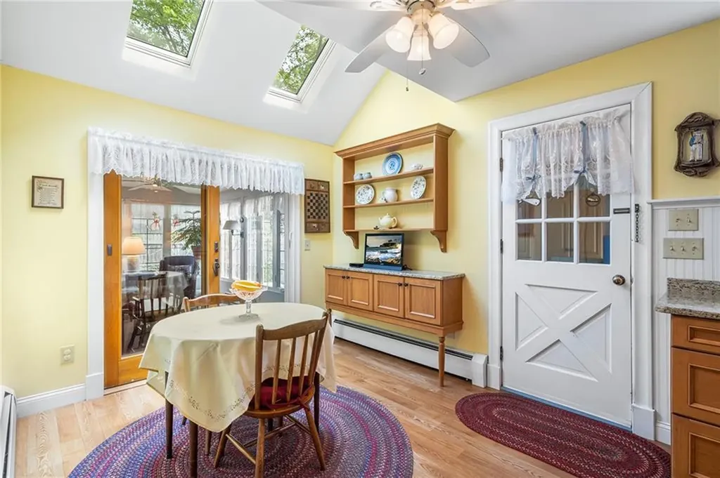 146 Bay View Avenue Bristol RI 02809