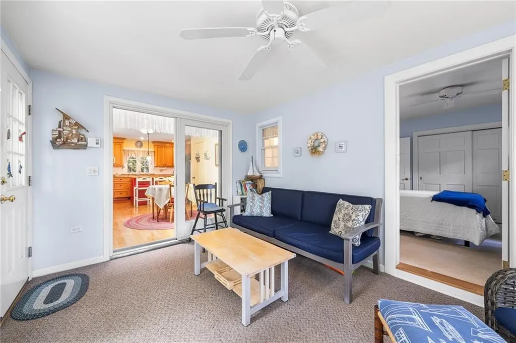 146 Bay View Avenue Bristol RI 02809
