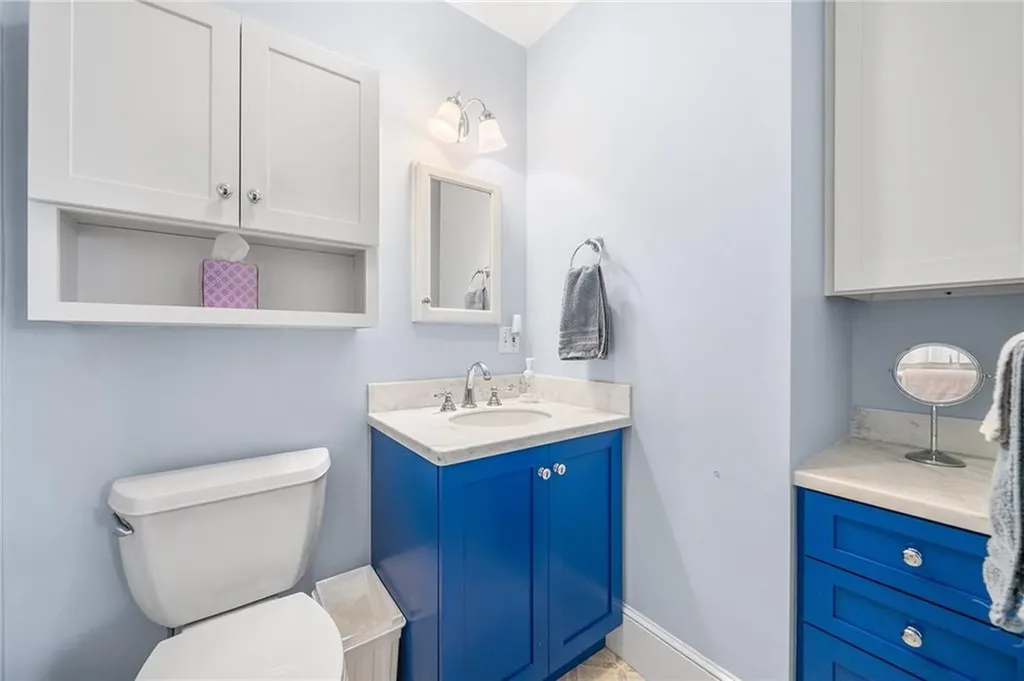 146 Bay View Avenue Bristol RI 02809
