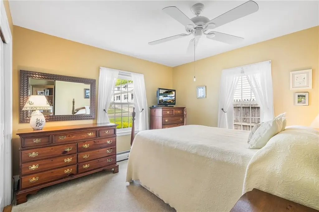 146 Bay View Avenue Bristol RI 02809