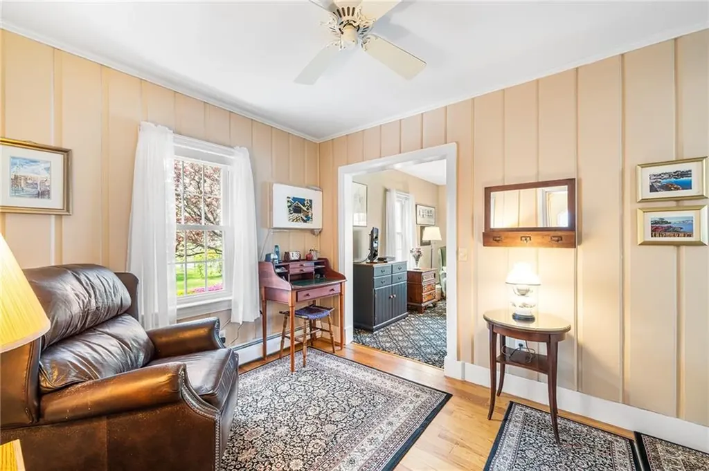 146 Bay View Avenue Bristol RI 02809