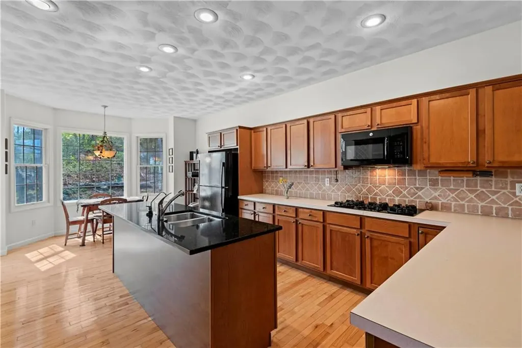 32 Trolley Lane Westerly RI 02891