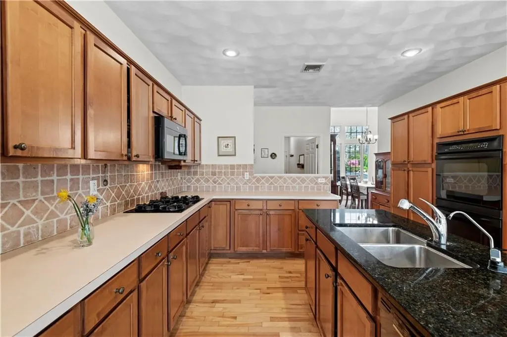 32 Trolley Lane Westerly RI 02891