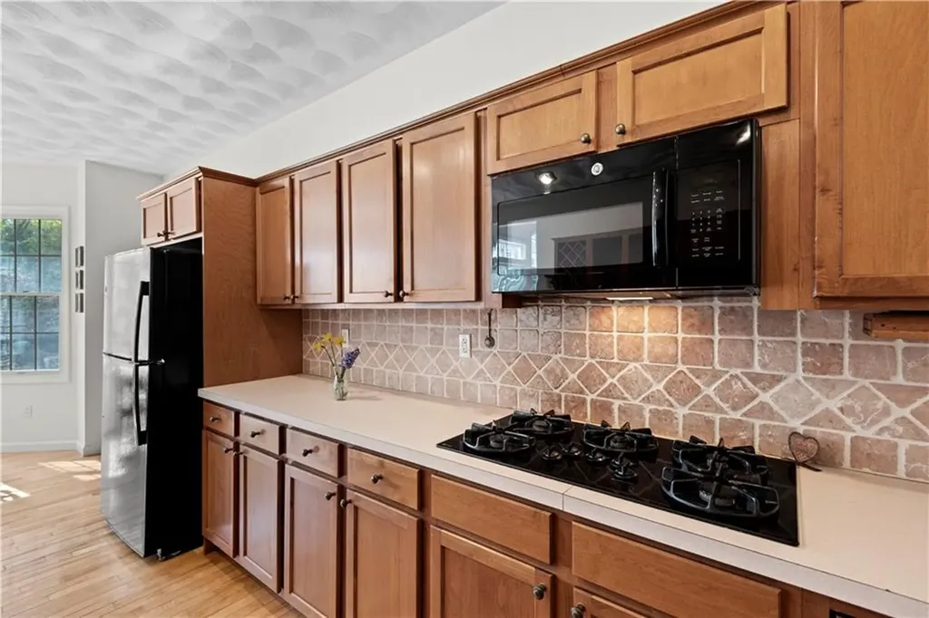 32 Trolley Lane Westerly RI 02891