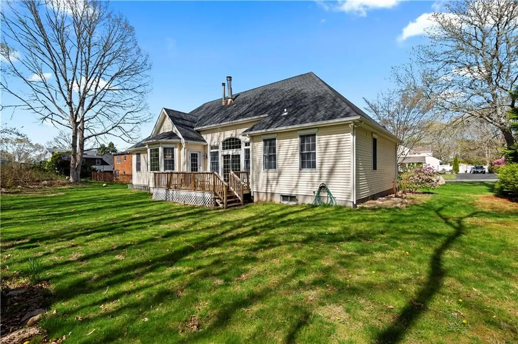 32 Trolley Lane Westerly RI 02891
