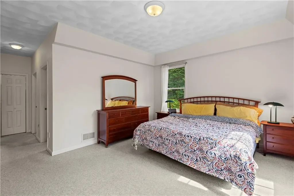 32 Trolley Lane Westerly RI 02891