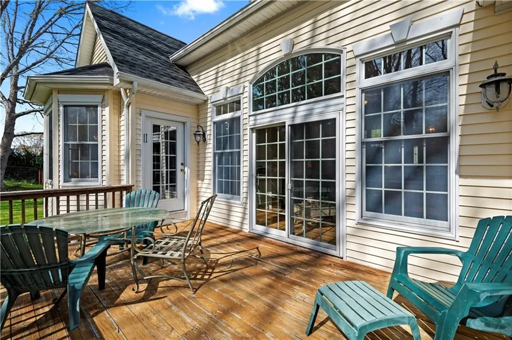 32 Trolley Lane Westerly RI 02891