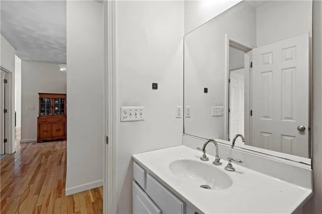 32 Trolley Lane Westerly RI 02891