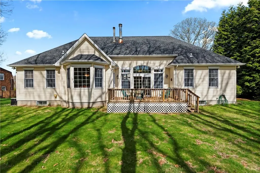 32 Trolley Lane Westerly RI 02891