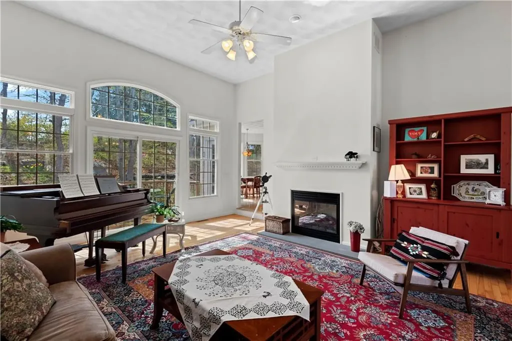 32 Trolley Lane Westerly RI 02891