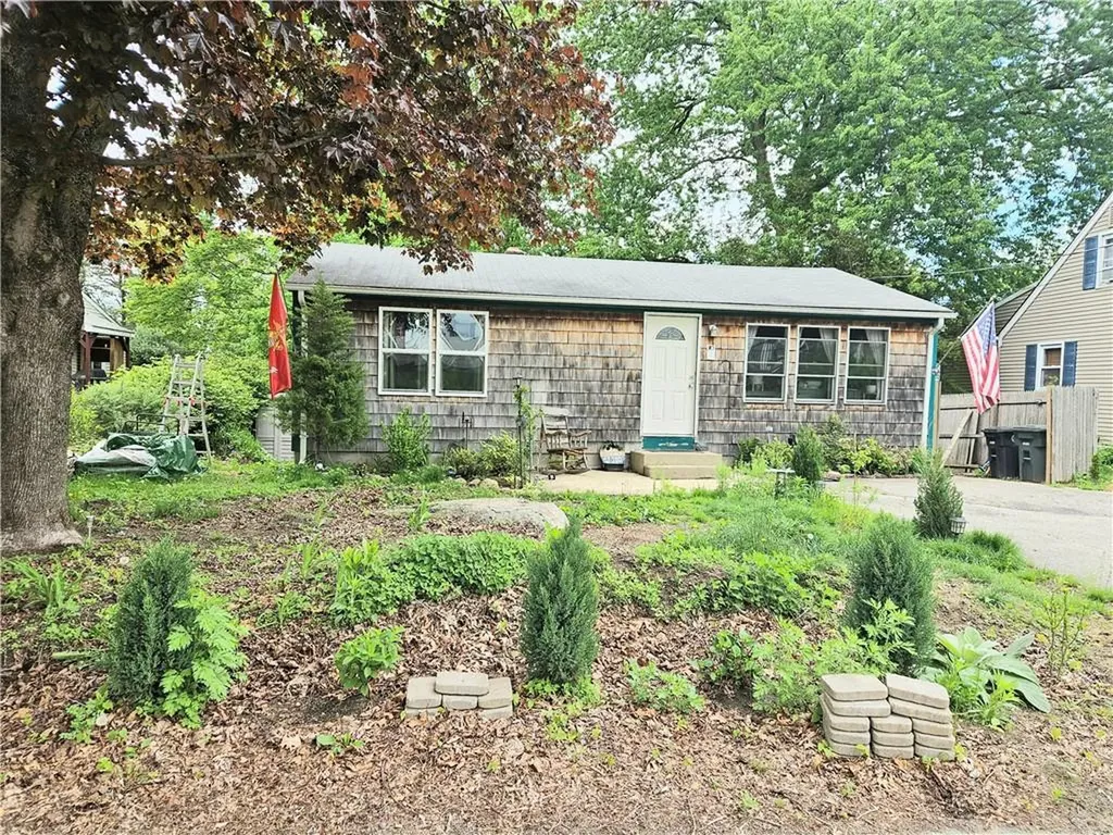 5 Martin Street Coventry RI 02816