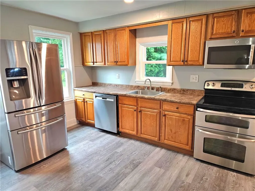 29 Arthur Street Warwick RI 02888