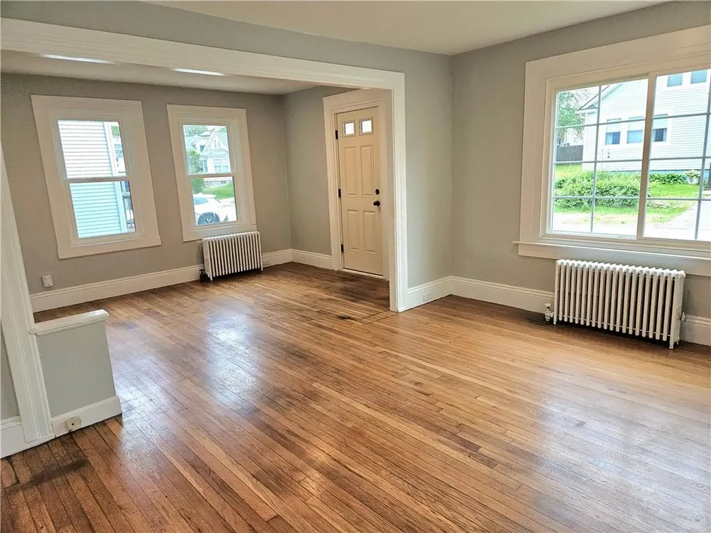 29 Arthur Street Warwick RI 02888