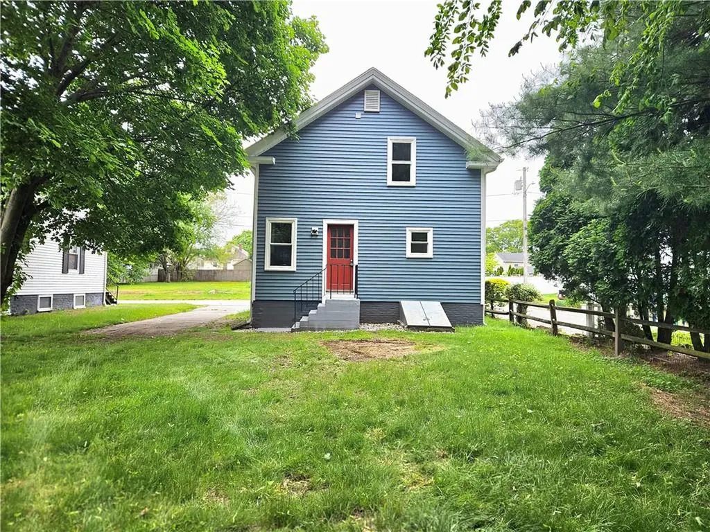 29 Arthur Street Warwick RI 02888