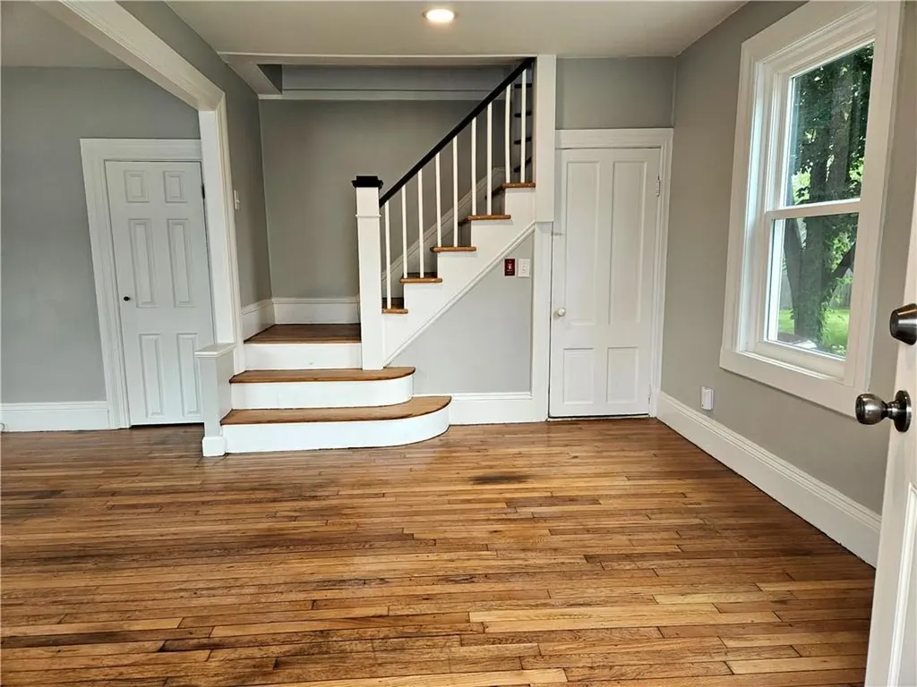 29 Arthur Street Warwick RI 02888