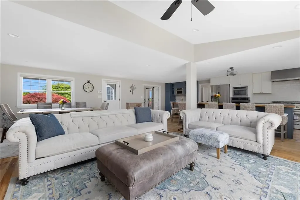 45 Cliff Drive Narragansett RI 02882