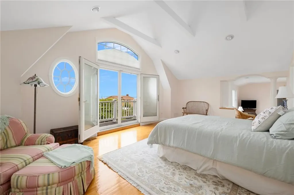 45 Cliff Drive Narragansett RI 02882