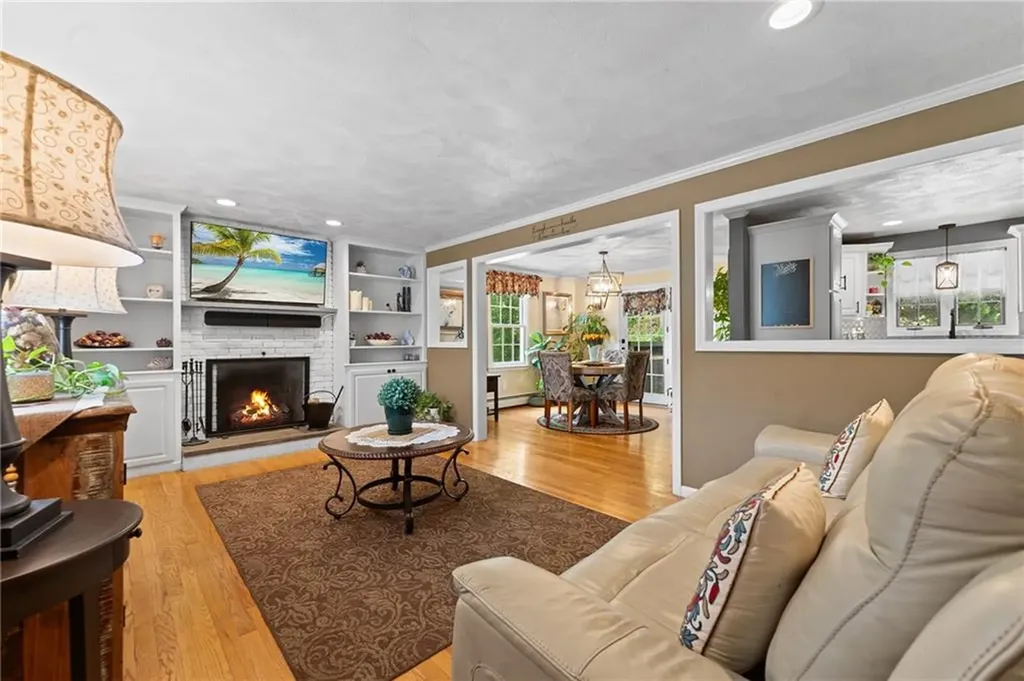 17 Boyle Avenue Cumberland RI 02864