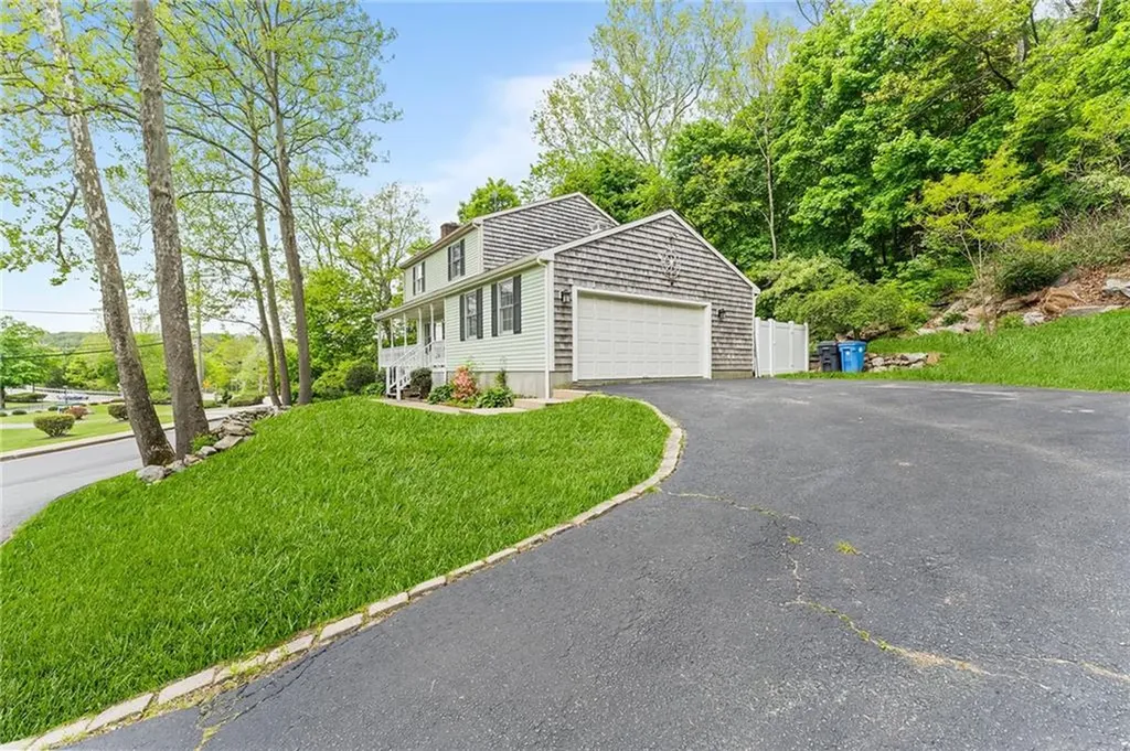 17 Boyle Avenue Cumberland RI 02864