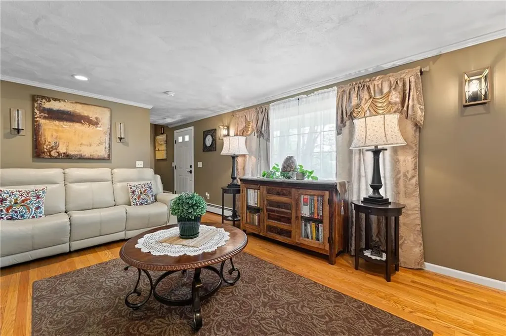 17 Boyle Avenue Cumberland RI 02864