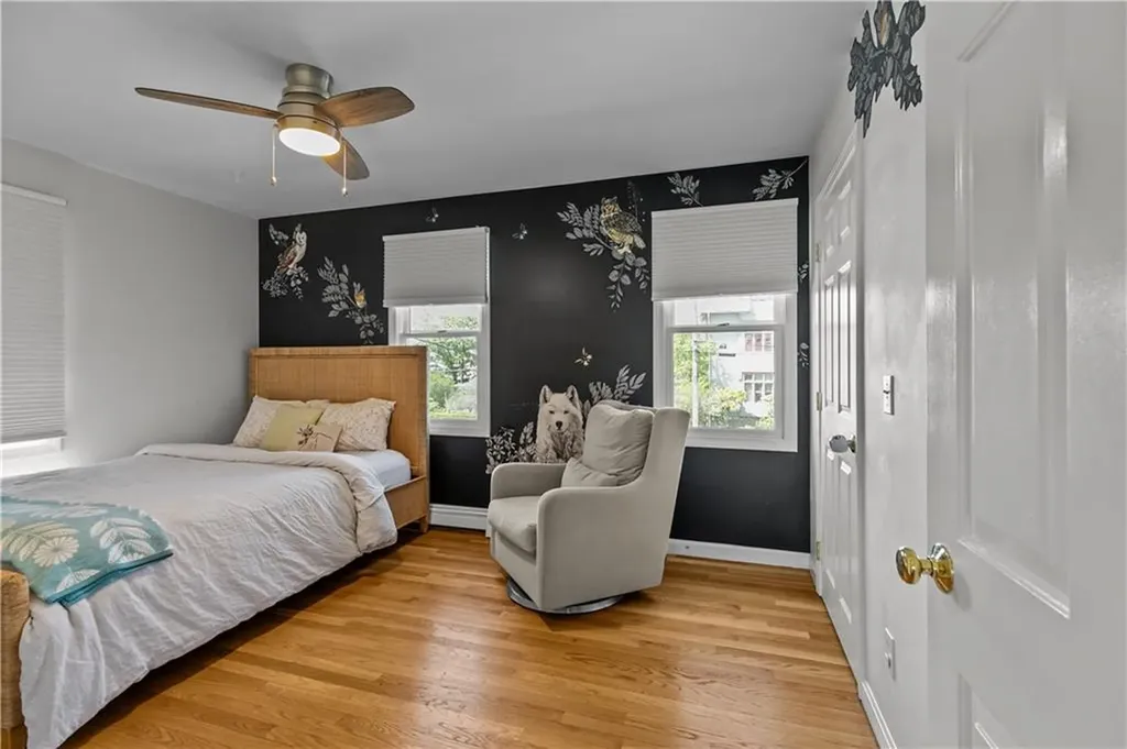 17 Narragansett Avenue Newport RI 02840