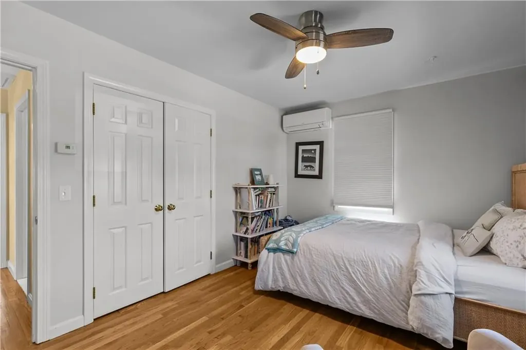 17 Narragansett Avenue Newport RI 02840