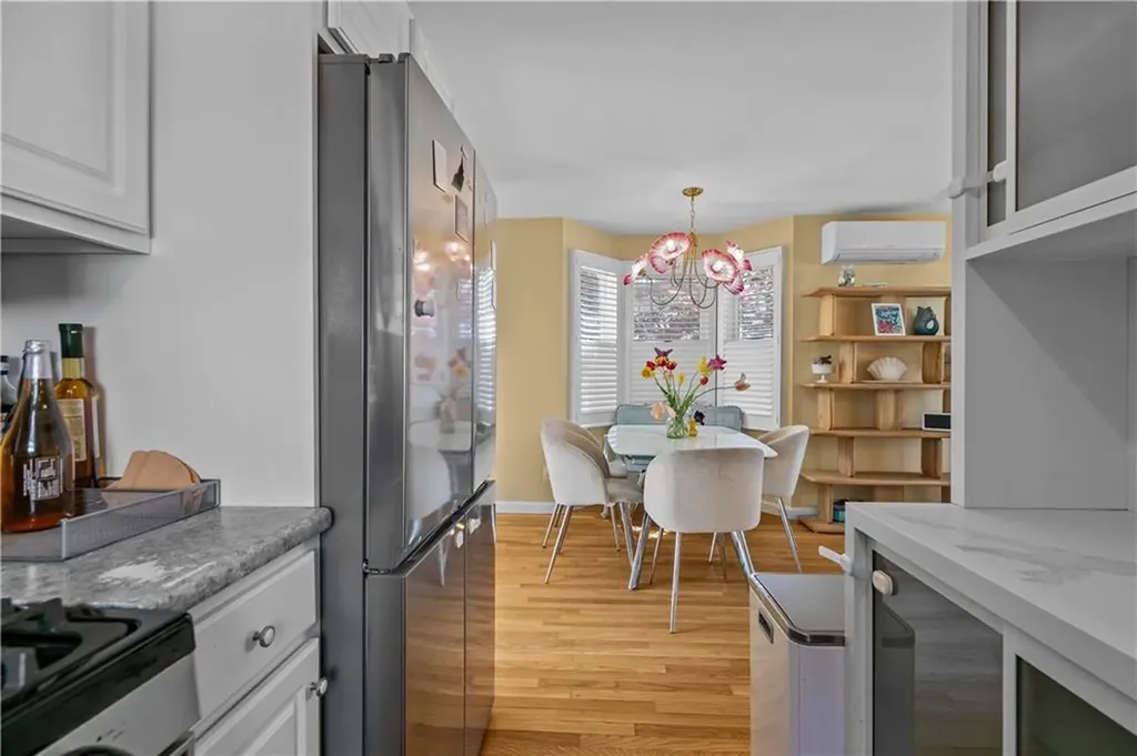 17 Narragansett Avenue Newport RI 02840