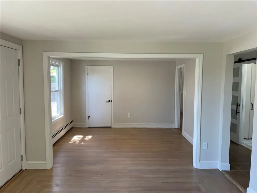 29 Tacoma Street Cranston RI 02920