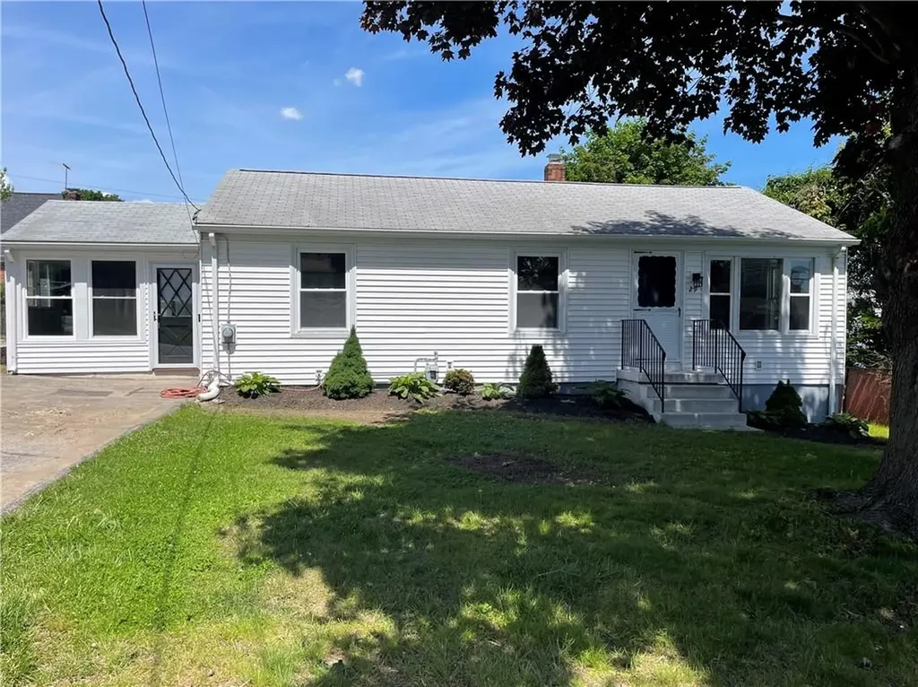 29 Tacoma Street Cranston RI 02920