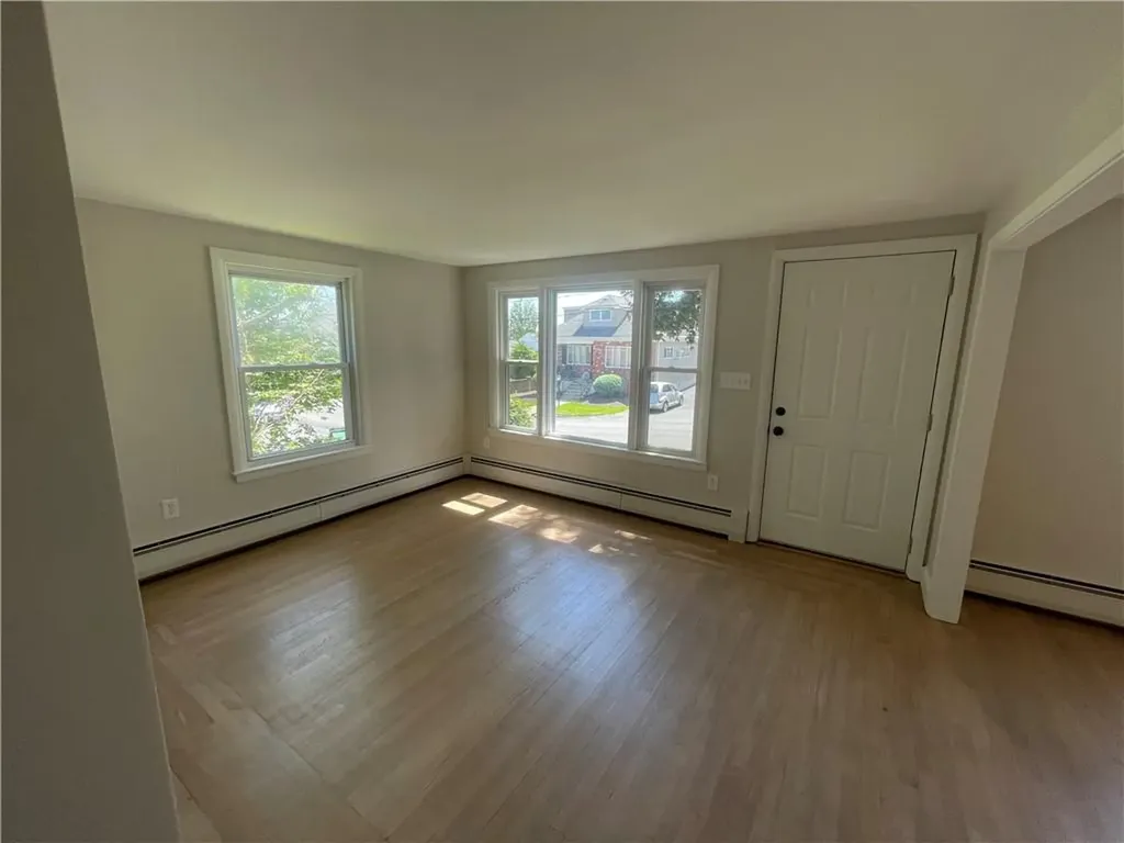 29 Tacoma Street Cranston RI 02920