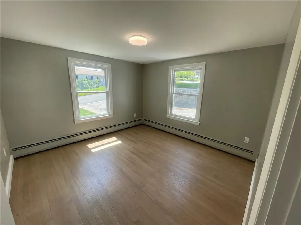 29 Tacoma Street Cranston RI 02920