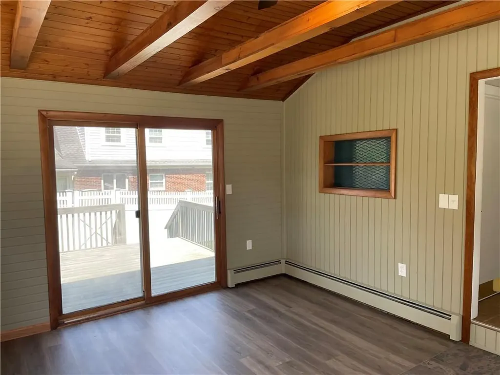 29 Tacoma Street Cranston RI 02920