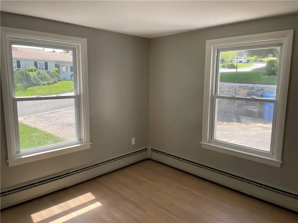 29 Tacoma Street Cranston RI 02920