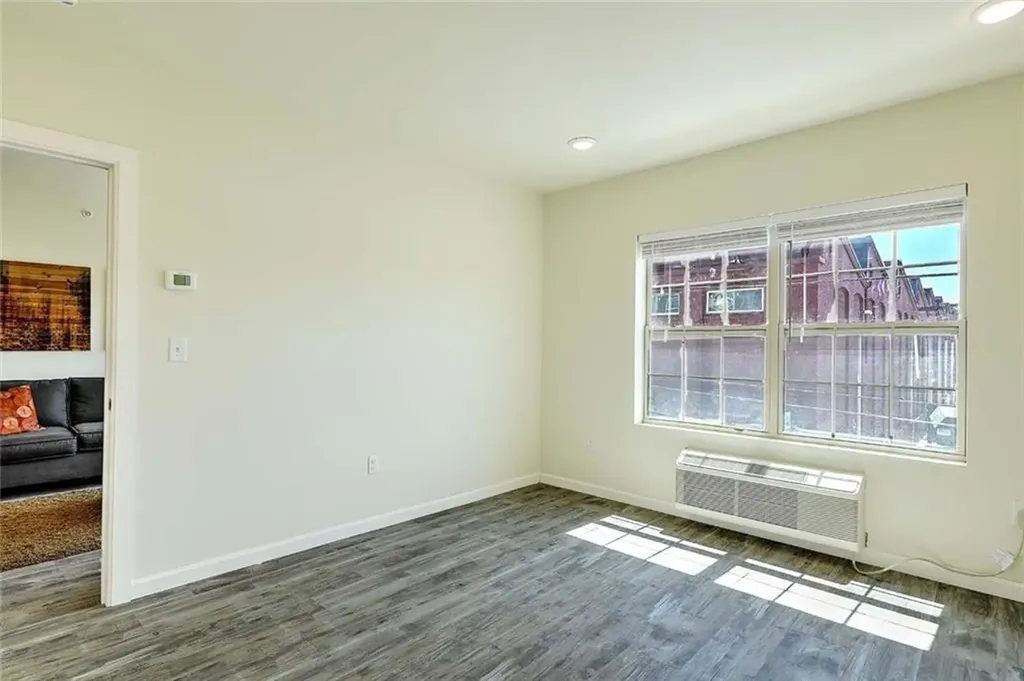 327 Pine Street Pawtucket RI 02860