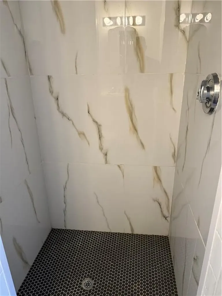 77 Pitman Street Providence RI 02906