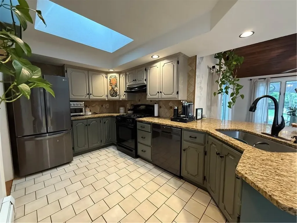 100 Arland Drive Pawtucket RI 02861