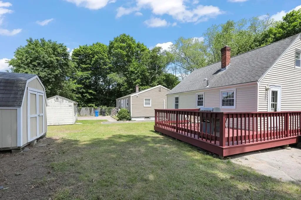 39 Eldorado Street Cranston RI 02910
