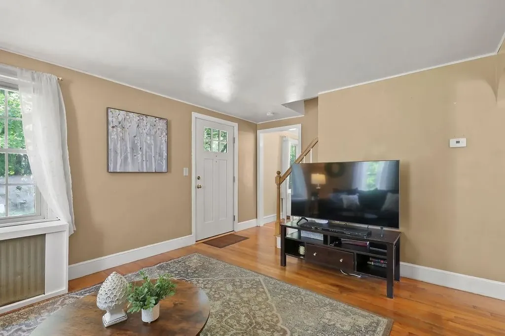 39 Eldorado Street Cranston RI 02910