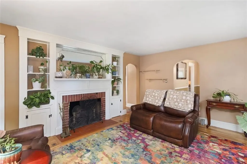 211 Fairview Avenue Coventry RI 02816