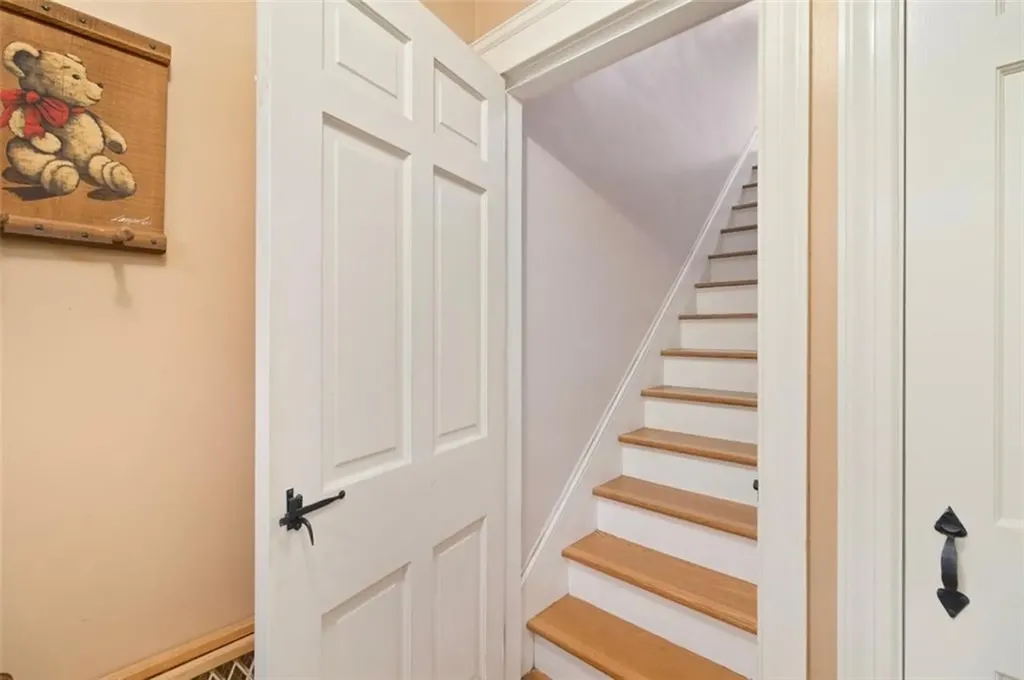 211 Fairview Avenue Coventry RI 02816