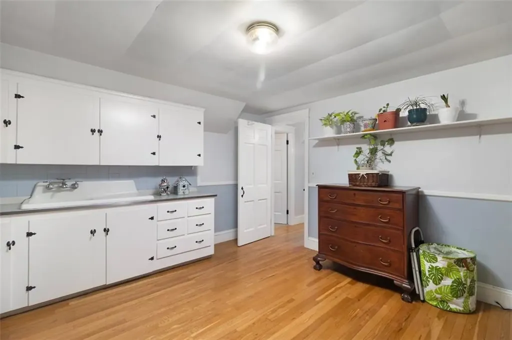 211 Fairview Avenue Coventry RI 02816