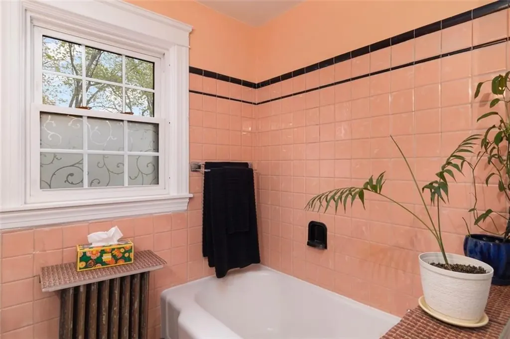 211 Fairview Avenue Coventry RI 02816