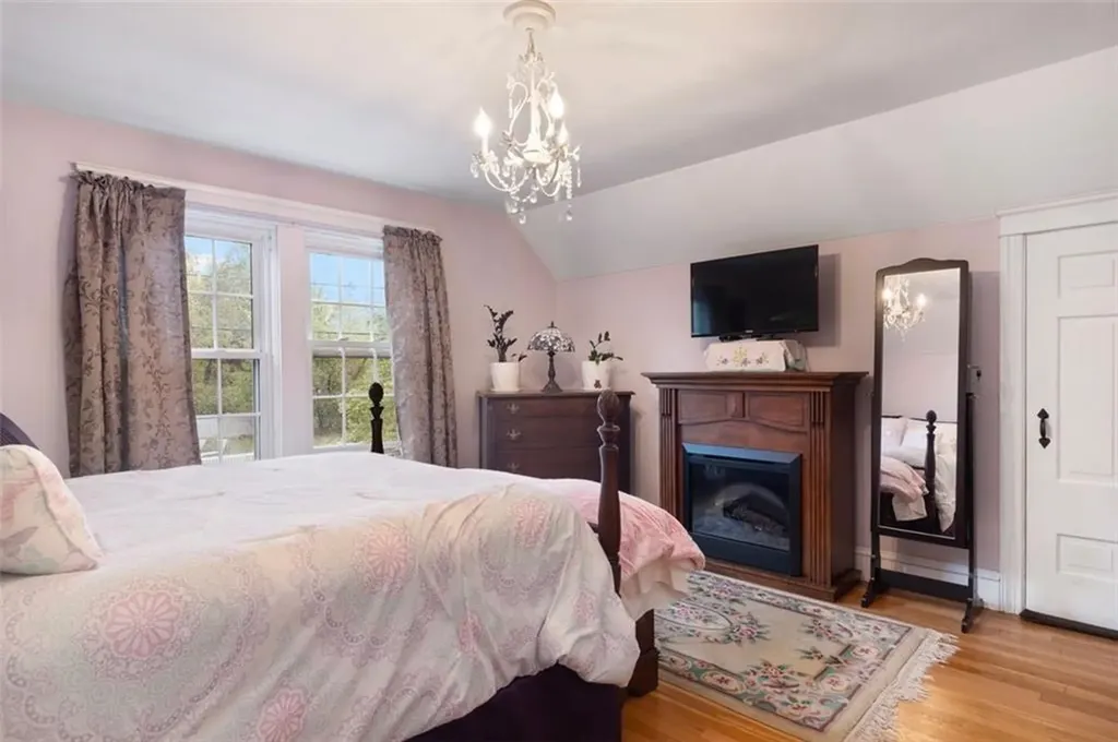 211 Fairview Avenue Coventry RI 02816