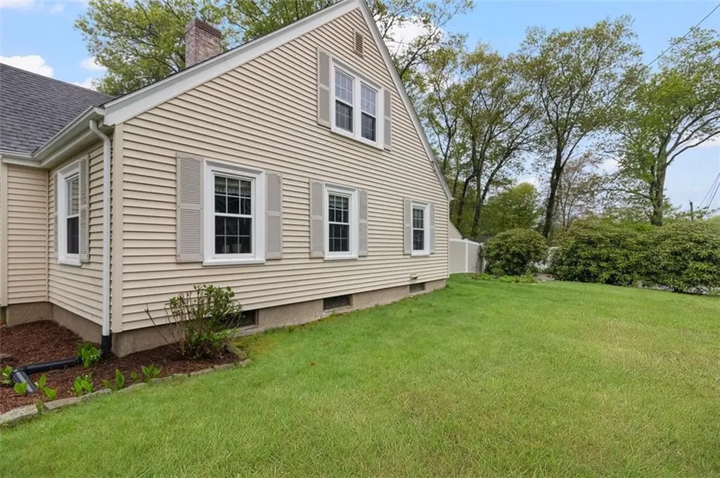 211 Fairview Avenue Coventry RI 02816