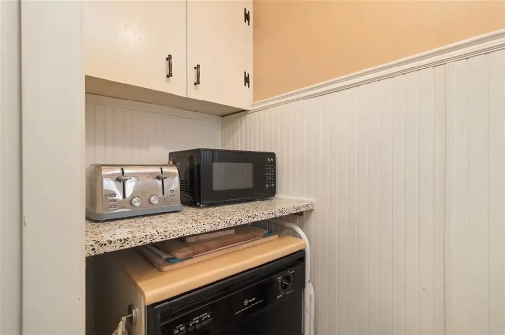 211 Fairview Avenue Coventry RI 02816