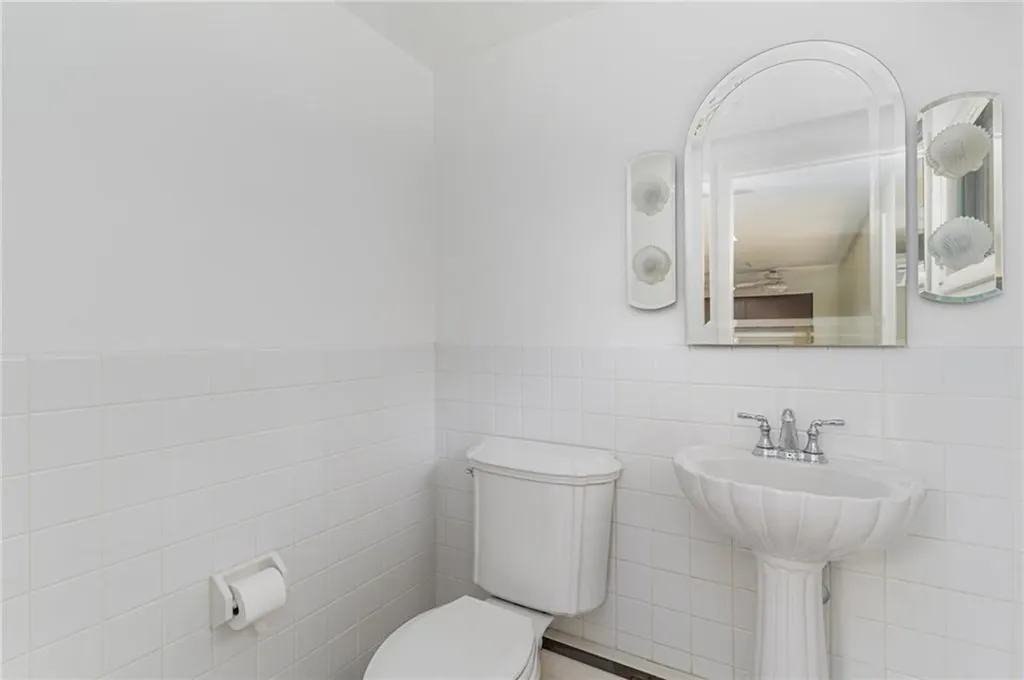 132 Timberline Road Warwick RI 02886